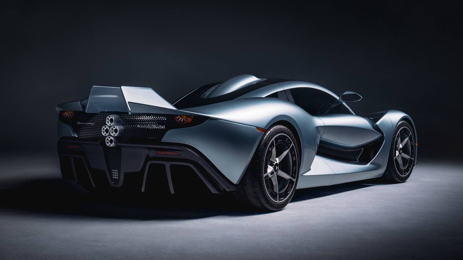2029 Hennessey Blackbird