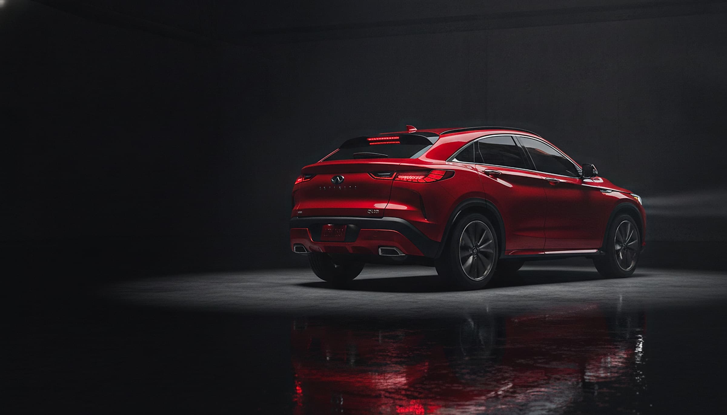 Infiniti QX55 — Compact coupe SUV hero photograph