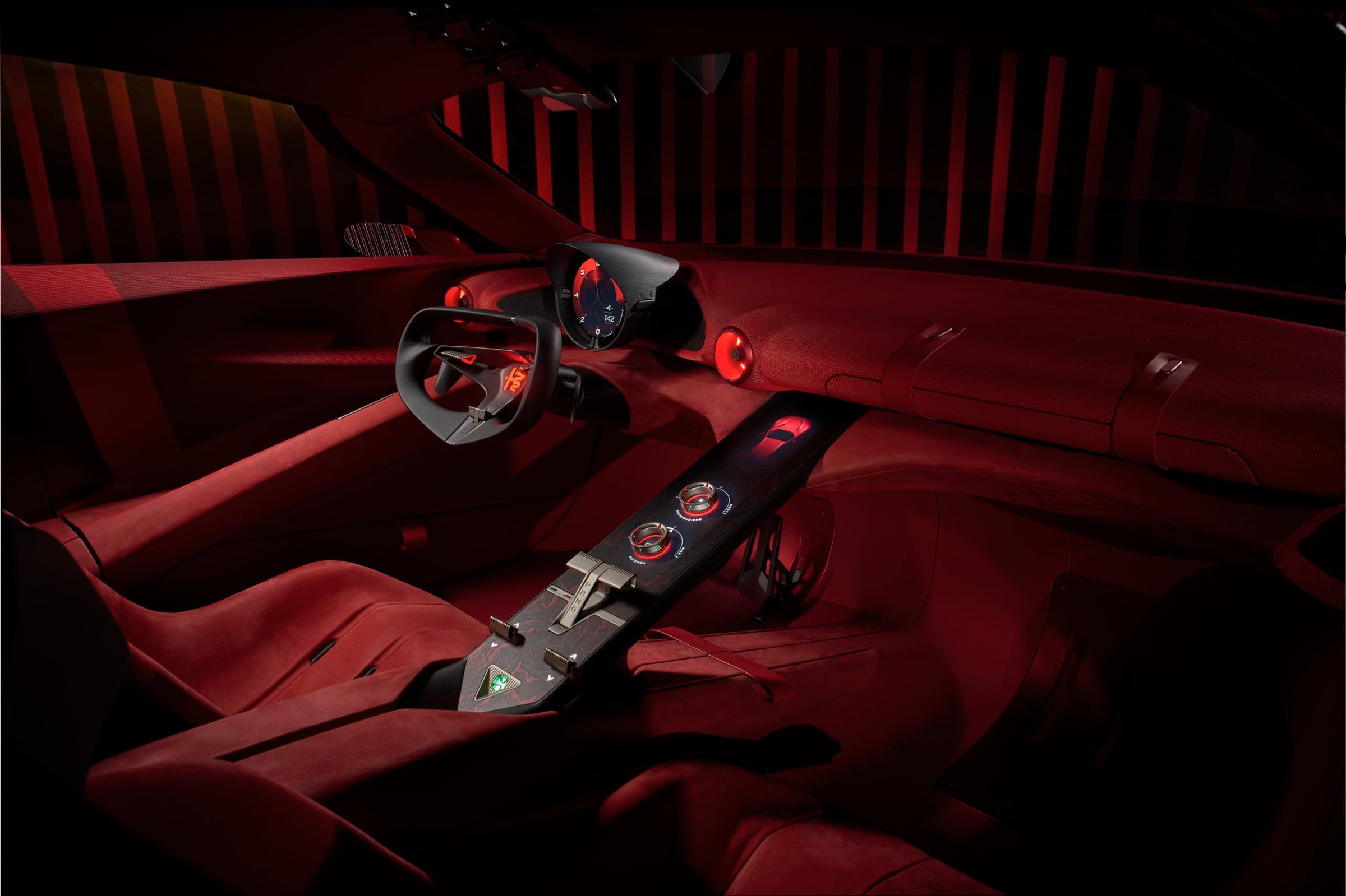 Alfa Romeo Cuorerosso: a 2+2 coupe concept that sets out every future Alfa, photo 9 of 12