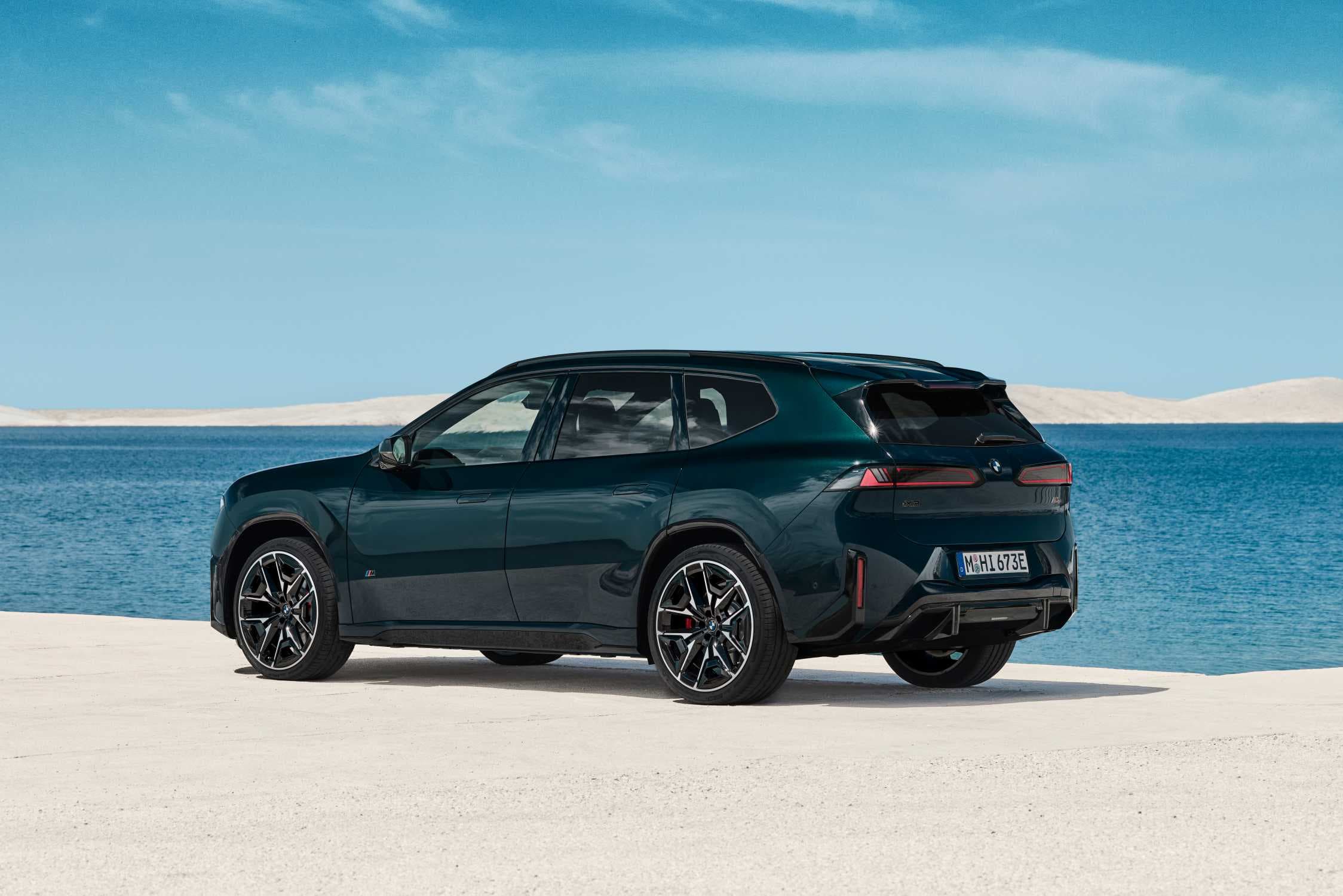 BMW iX3 M60 xDrive: 603 hp, M Yellow Lights, and still 754 km of range, photo 7 of 15