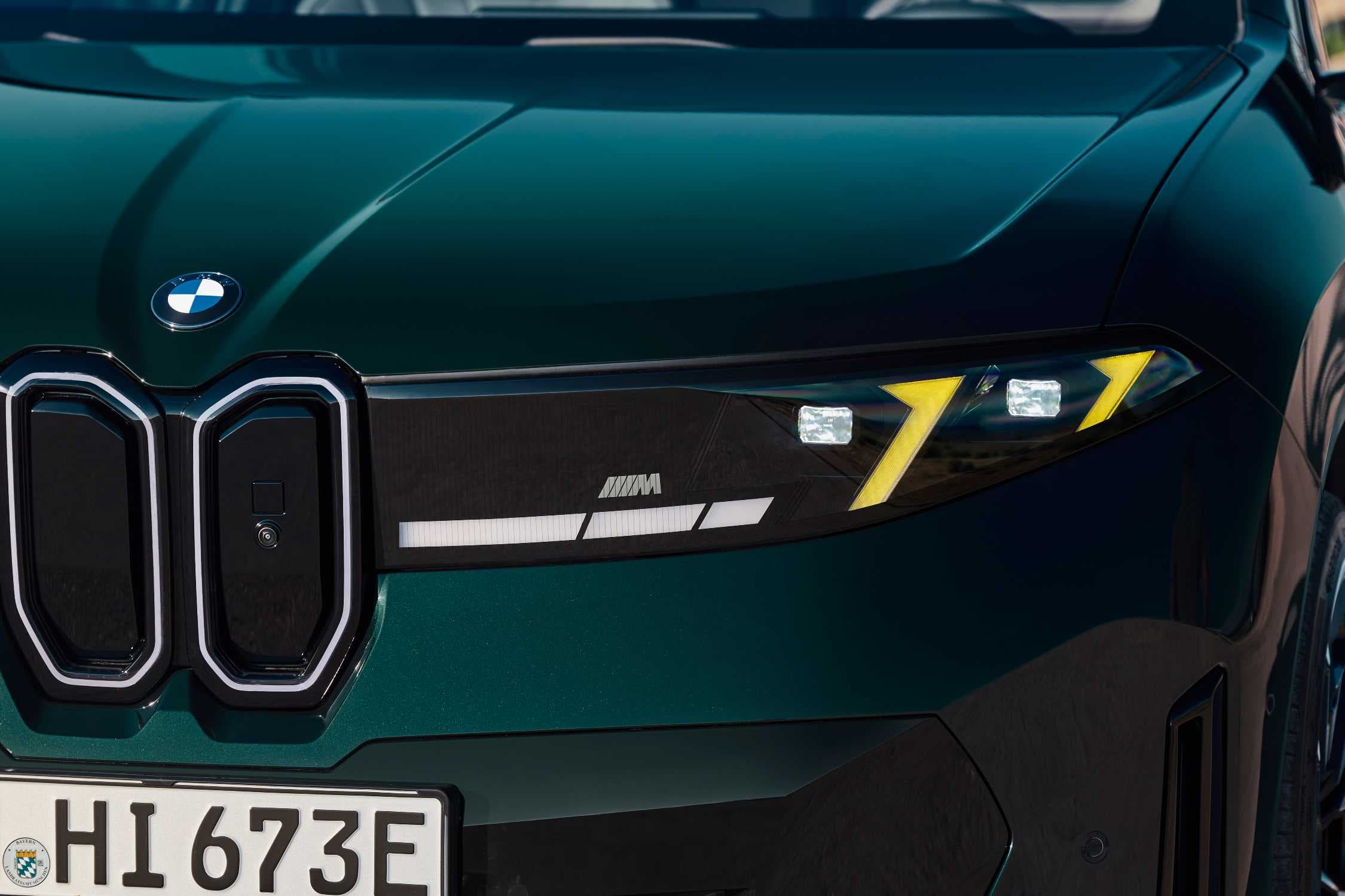 BMW iX3 M60 xDrive: 603 hp, M Yellow Lights, and still 754 km of range, photo 10 of 15