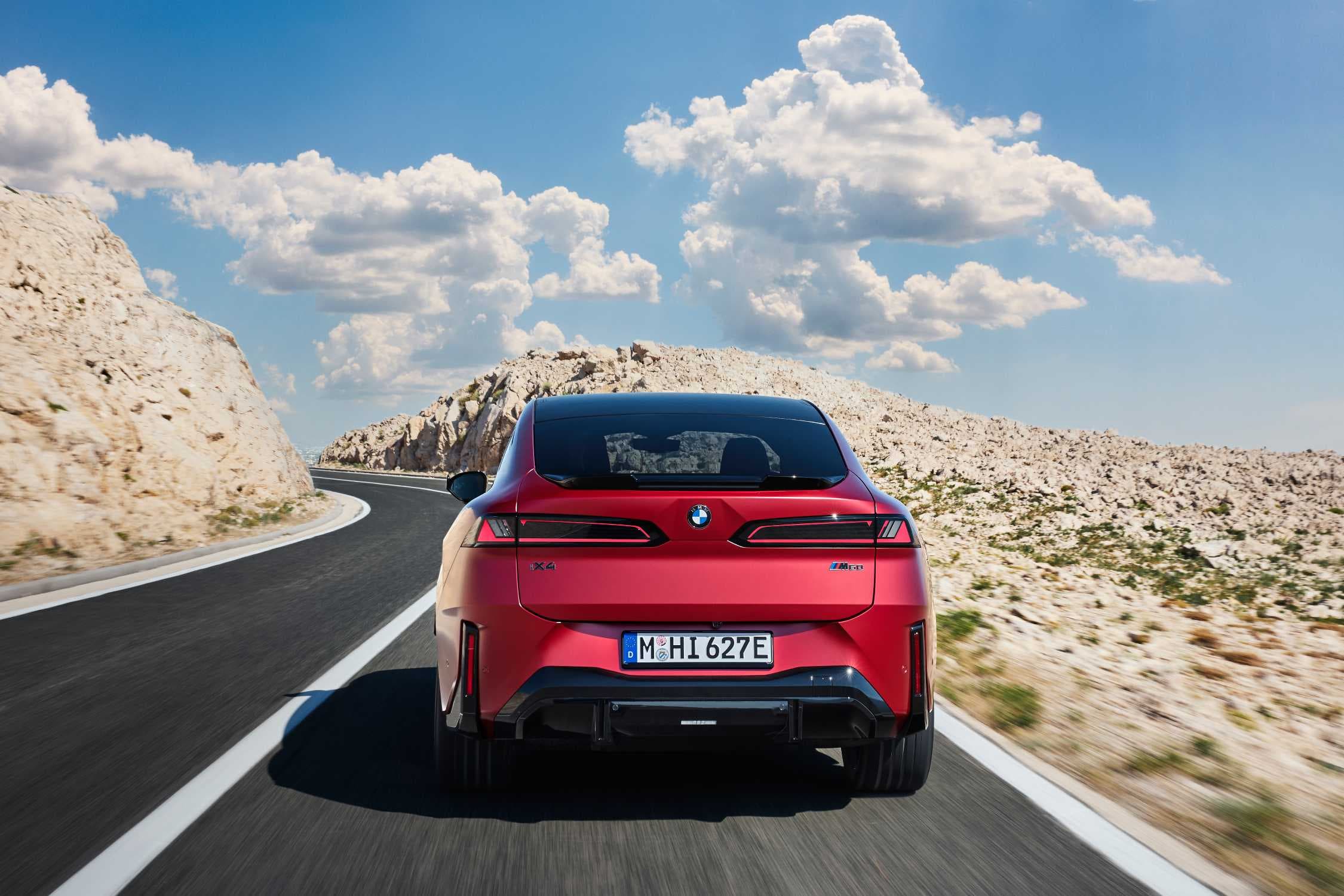 BMW iX4 revealed: the electric X4 brings 828 km of range and a 603 hp M60, photo 5 of 12