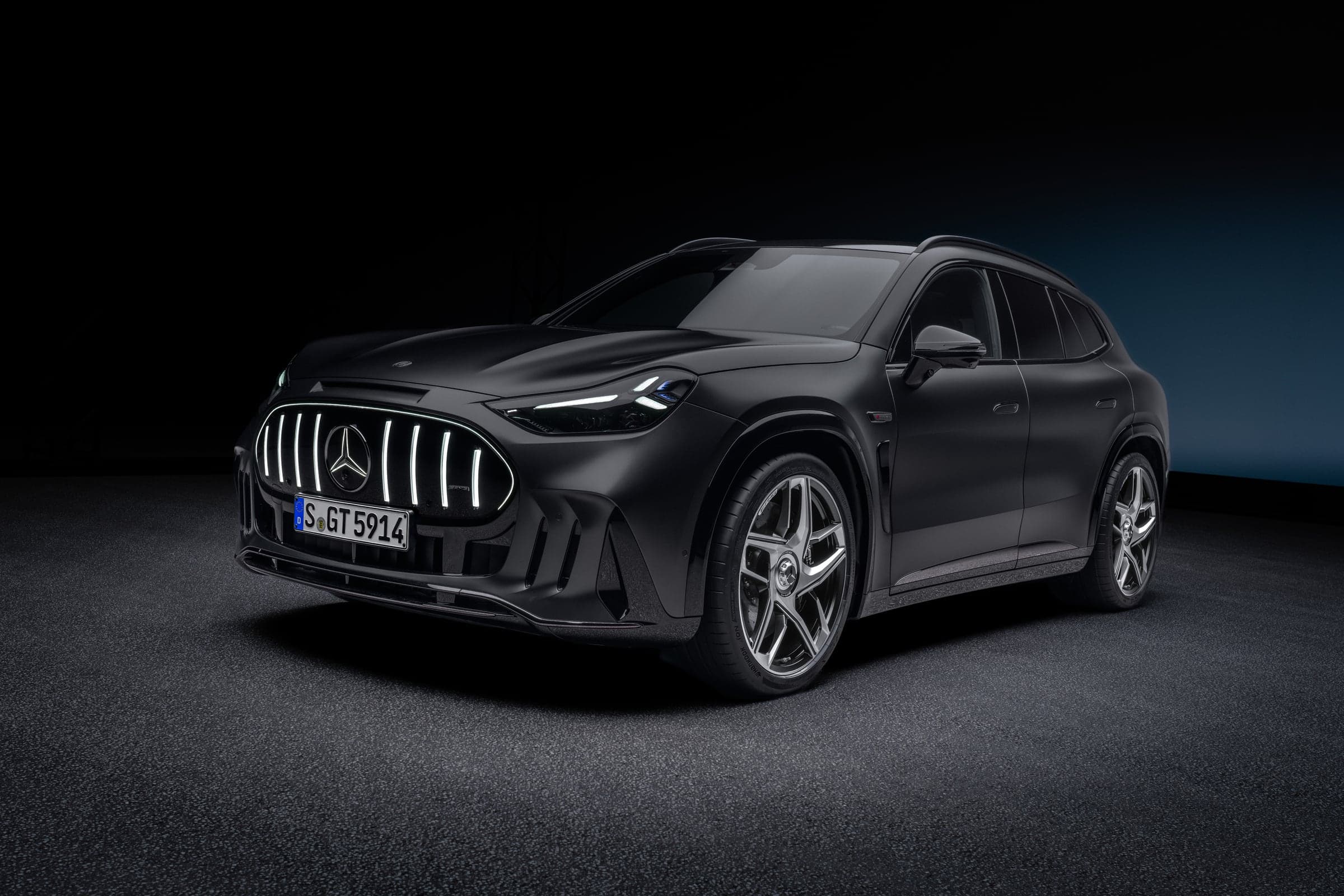 Mercedes-AMG GT SUV revealed: 1,169 hp, 710 kW charging, and AMG's first SUV built from scratch, photo 3 of 17