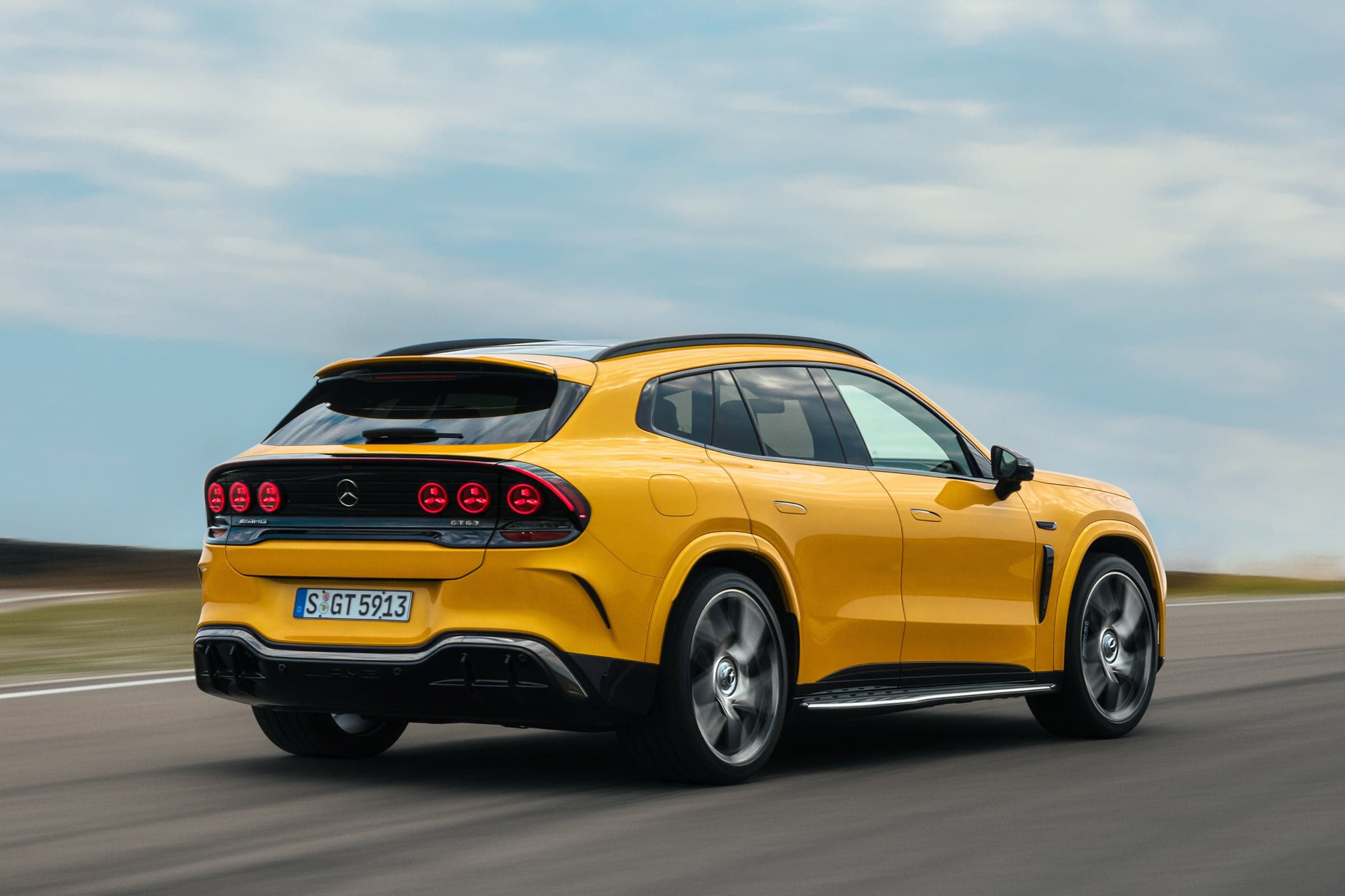 Mercedes-AMG GT SUV revealed: 1,169 hp, 710 kW charging, and AMG's first SUV built from scratch, photo 7 of 17