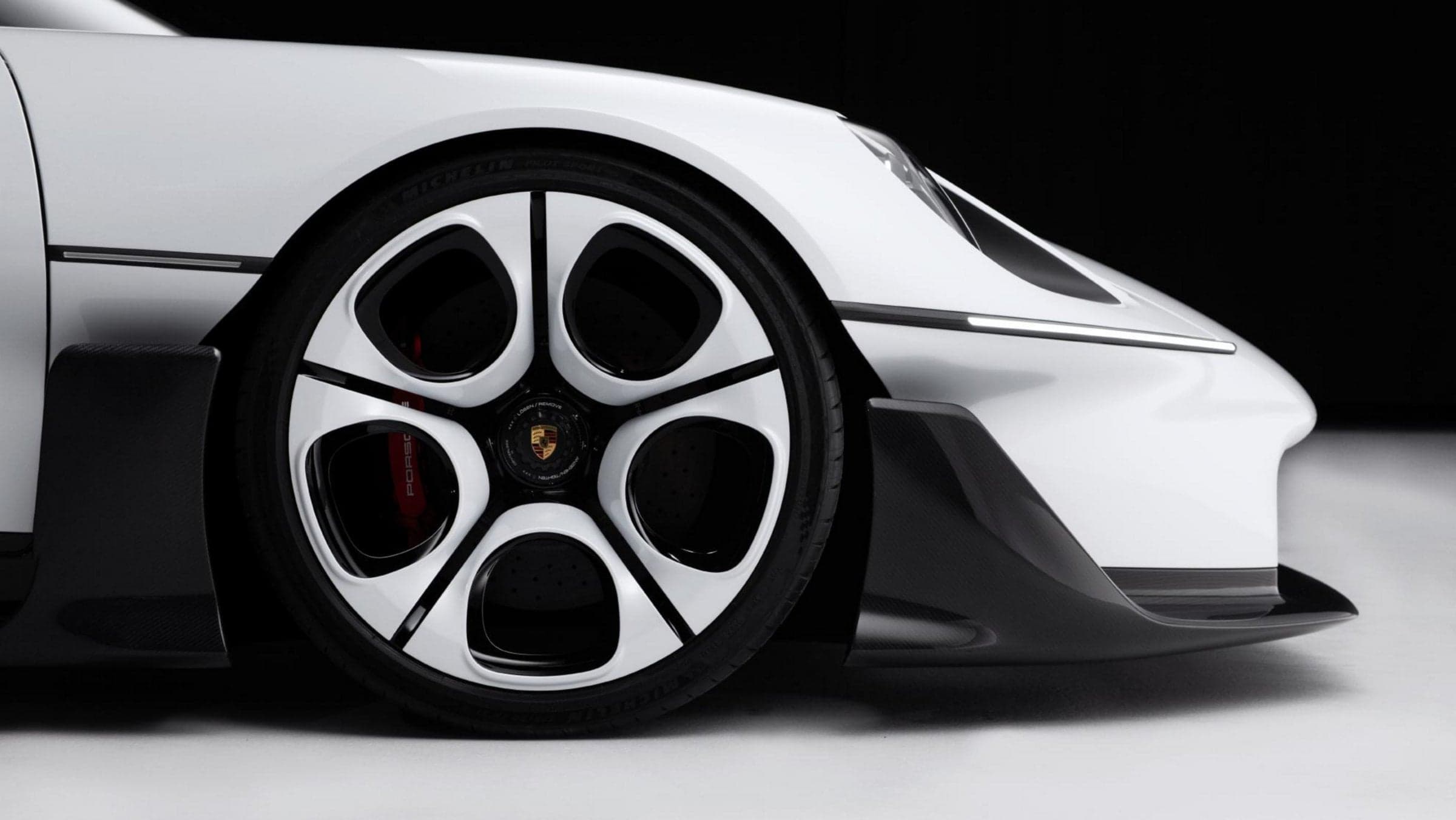 Porsche Mission S revealed: a mid-engined super sports car above the 911, photo 7 of 15