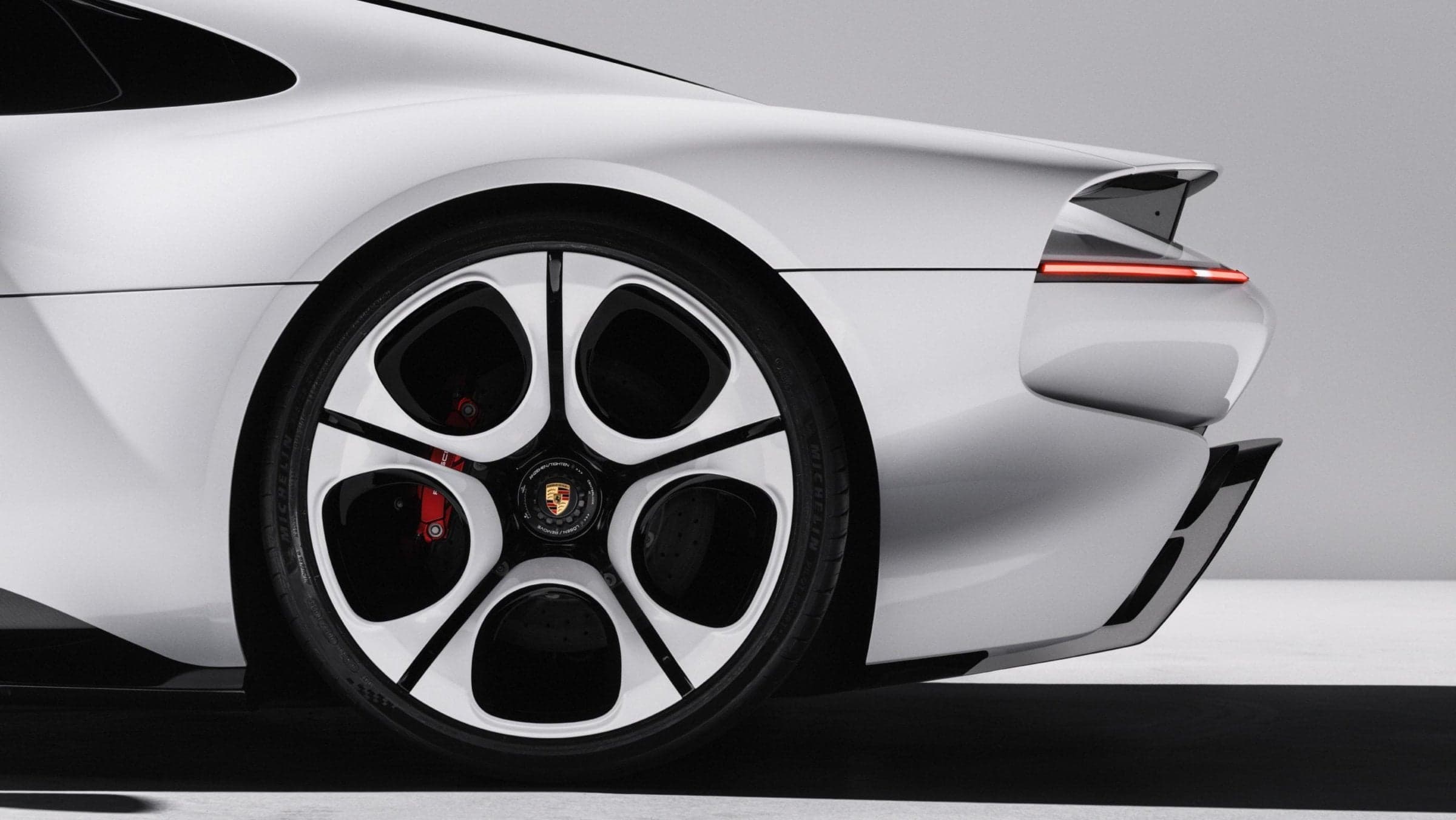 Porsche Mission S revealed: a mid-engined super sports car above the 911, photo 8 of 15