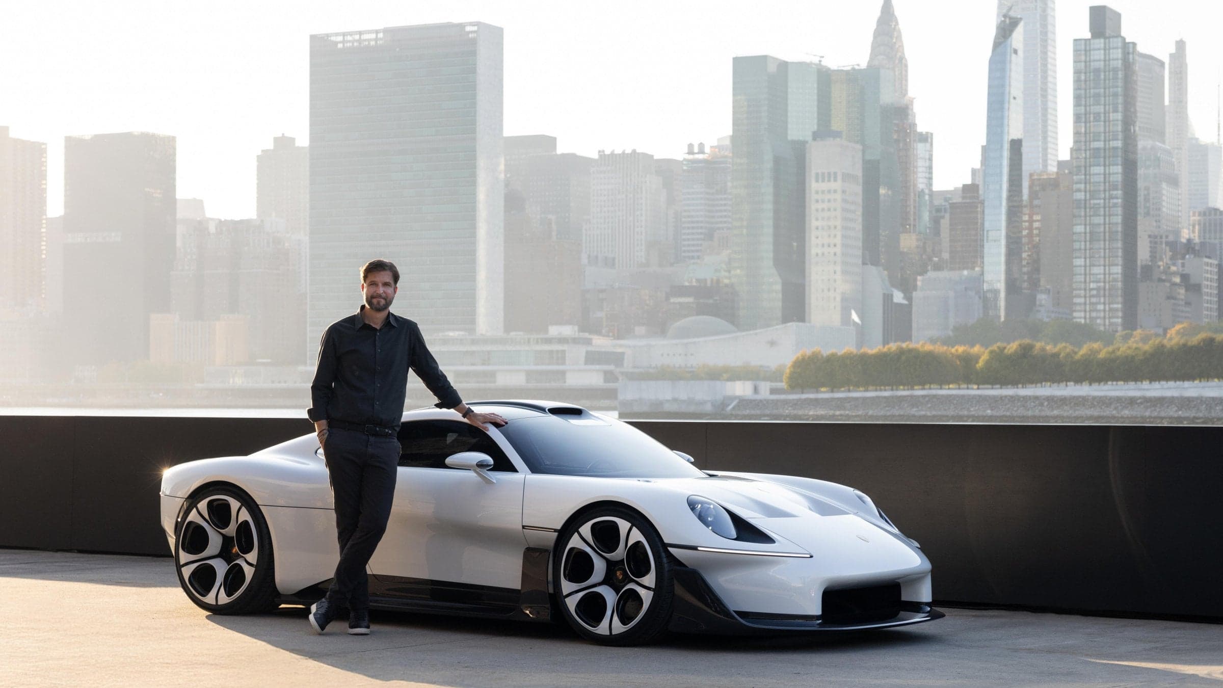 Porsche Mission S revealed: a mid-engined super sports car above the 911, photo 15 of 15